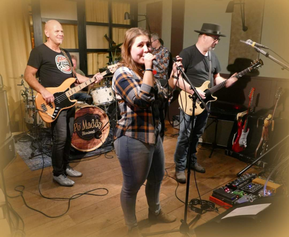 e093d1a2-529a-456a-b18a-34ebd831f730